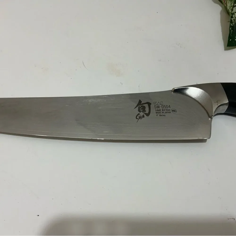 RARE KAI Shun Ken Onion 9” Slicing Knife DM0504 DM-0504
